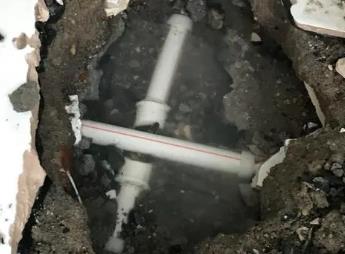 阿拉山口阳台漏水维修公司为您分享楼上楼下漏水怎么处理