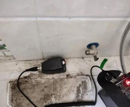 阿拉山口屋顶漏水维修公司分享下卫生间漏水的危害及解决方法
